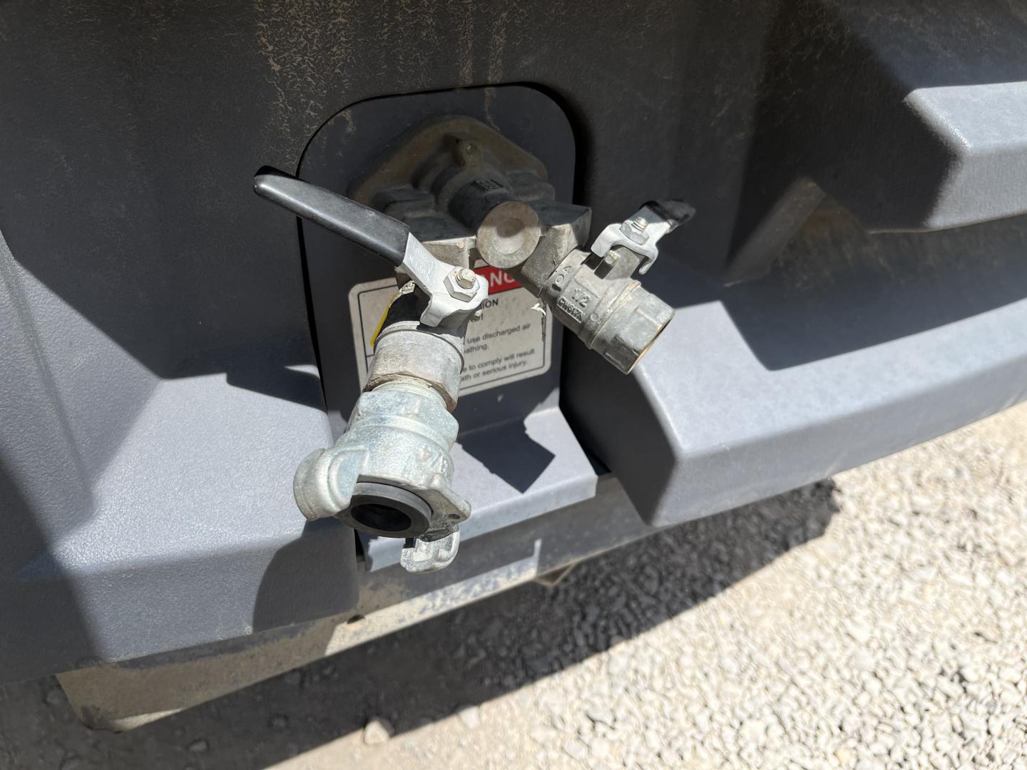 ./imagenes/INVOICE/2019/15368/COMPRESOR DE AIRE ATLAS COPCO XAS185 KD7 PE (8).JPG